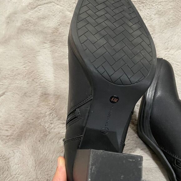 Giani Bernini Women Trumann Black Memory Foam Block Heel Dress Booties Size 8.5 - Picture 6 of 11